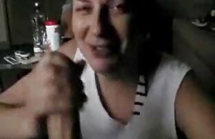 XXX Tetona de veinte webcam en vivo colombia porno años de edad, Gina se traga semen